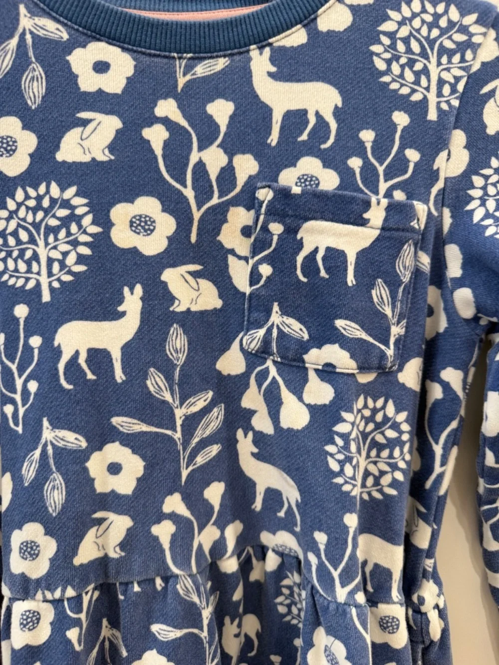 Mini Boden - Blue & White Woodland Floral Minna Sweatshirt Dress, Size 8-9y